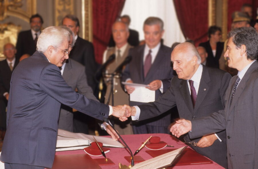 Quando nel 1998 Mattarella propose la rielezione di Scalfaro al Quirinale
