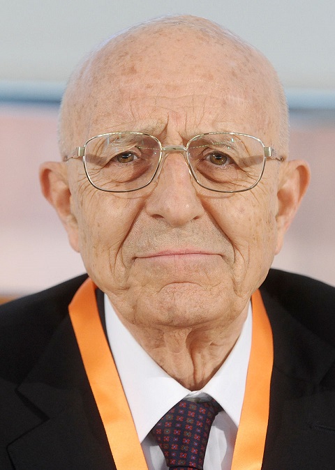 Sabino Cassese